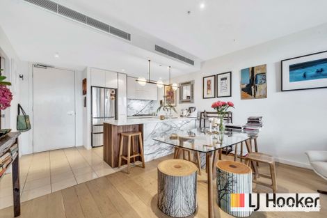 Property photo of 720/55 Queens Road Melbourne VIC 3004