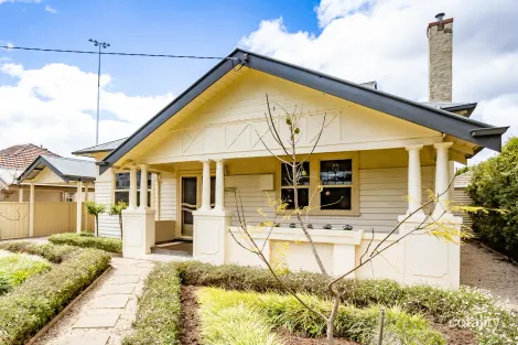 Property photo of 57 Neale Street Kennington VIC 3550