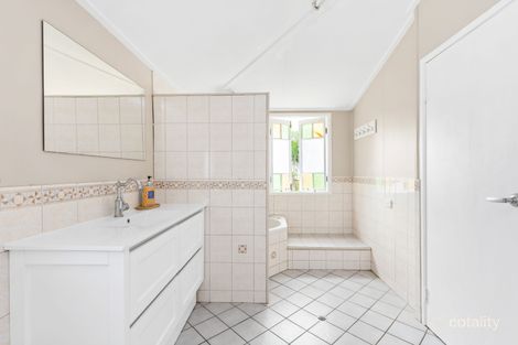 Property photo of 59 Anakie Street Emerald QLD 4720