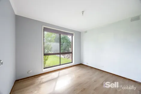 Property photo of 28 Grace Street Cranbourne VIC 3977