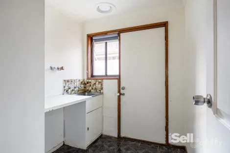 Property photo of 28 Grace Street Cranbourne VIC 3977