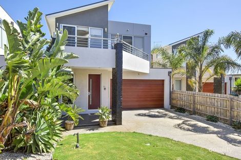 Property photo of 24 Ninth Avenue Rosebud VIC 3939