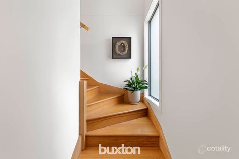 Property photo of 8/488 Dandenong Road Caulfield North VIC 3161