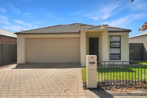 26 Coonawarra Ave, Andrews Farm, SA 5114