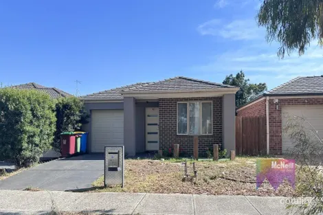22 Nobel Dr, Cranbourne West, VIC 3977