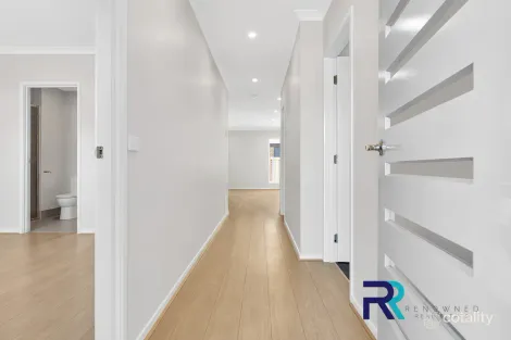 Property photo of 4 Tapioca Street Manor Lakes VIC 3024