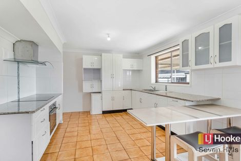 Property photo of 3 Grady Gardens Smithfield NSW 2164
