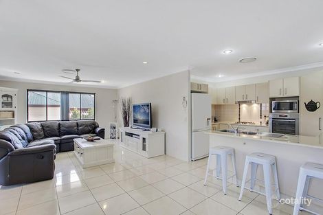 Property photo of 19 Silvereye Circuit Gilston QLD 4211