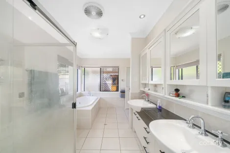 Property photo of 7 Cascade Court Murrumba Downs QLD 4503