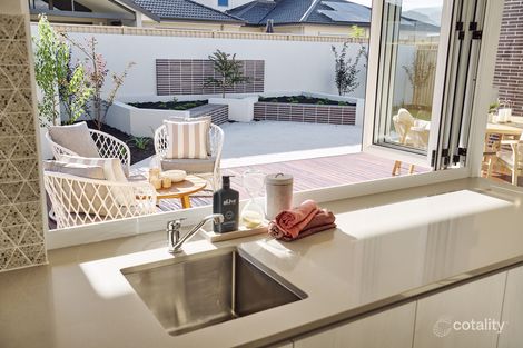 Property photo of 148 Lycaste Parade Treeby WA 6164