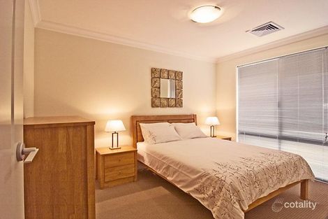 Property photo of 11 Maddox Street Hilbert WA 6112