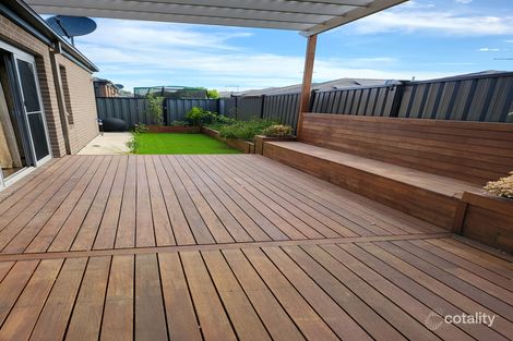 Property photo of 27 Clapham Way Craigieburn VIC 3064