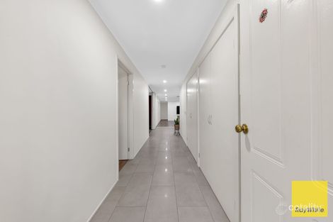 Property photo of 20 Lynbridge Crescent Tarneit VIC 3029