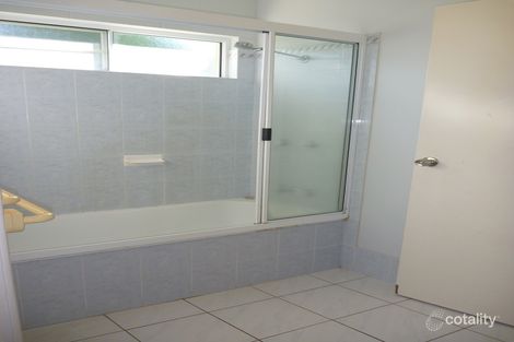 Property photo of 4 Sandpiper Crescent Jubilee Pocket QLD 4802