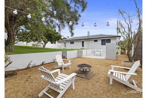 Property photo of 37 North Street Mount Lofty QLD 4350