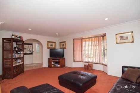 Property photo of 11 Alston Parade Jewells NSW 2280