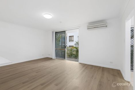 Property photo of 3/20 Genoa Street Surfers Paradise QLD 4217