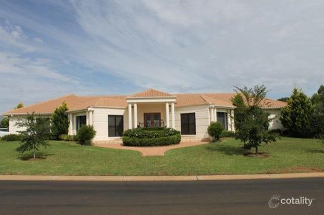 Property photo of 24 Lakeside Circuit Dubbo NSW 2830