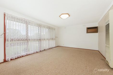 Property photo of 40 Throsby Crescent Deer Park VIC 3023