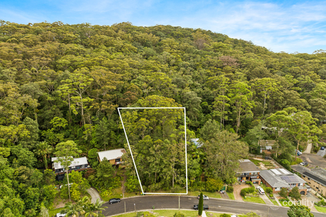 Property photo of 17 Narani Avenue Niagara Park NSW 2250