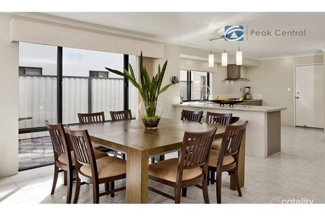 Property photo of 8 Giverny Gardens Aubin Grove WA 6164