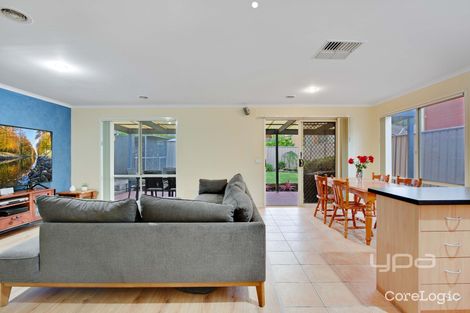 Property photo of 36 Parramatta Walk Craigieburn VIC 3064