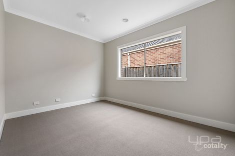 Property photo of 20 Acumin Street Brookfield VIC 3338
