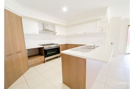 Property photo of 93 McKeachie Drive Aberglasslyn NSW 2320