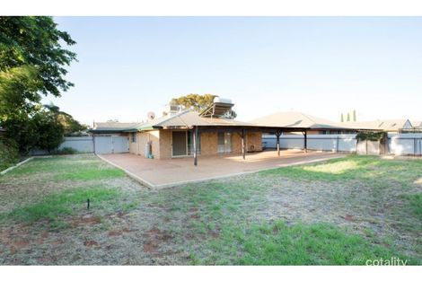 Property photo of 8 Killington Crescent Boulder WA 6432