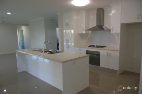 Property photo of 15 Hillary Drive Smithfield QLD 4878