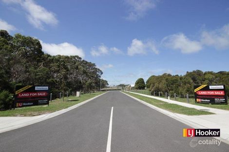 Property photo of 10 Silvereye Circuit Wonthaggi VIC 3995