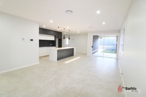 Property photo of 62 Carney Crescent Tallawong NSW 2762