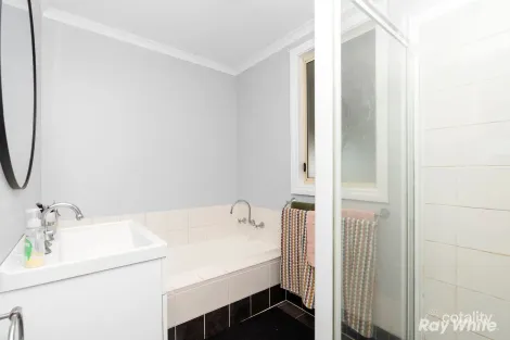 Property photo of 6 Bruce Street Coolamon NSW 2701