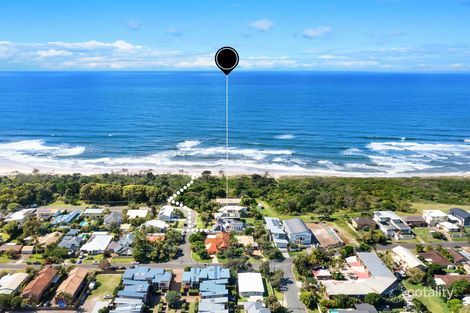 Property photo of 3 Surfside Crescent Pottsville NSW 2489