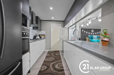 Property photo of 6 Bennett Street Minto NSW 2566