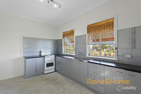 Property photo of 19 Devine Street Harristown QLD 4350