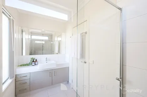 Property photo of 19/79 Lancefield Drive Caroline Springs VIC 3023