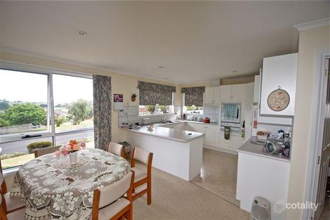 Property photo of 2 Chelsea Court East Devonport TAS 7310