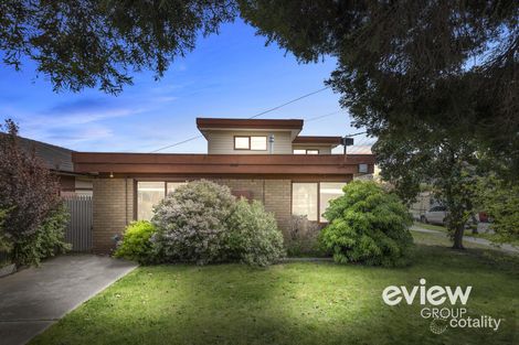 Property photo of 39 Mulhall Drive St Albans VIC 3021