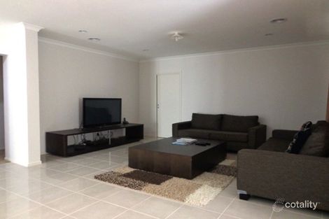Property photo of 22 Tusmore Road Point Cook VIC 3030