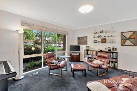 Property photo of 1/10 Simpsons Road Box Hill VIC 3128