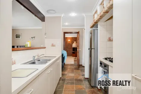 Property photo of 31 Belstead Avenue Noranda WA 6062