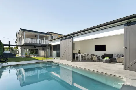 Property photo of 18 Ure Street Hendra QLD 4011