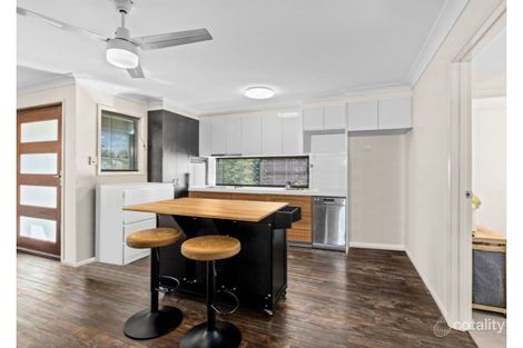 Property photo of 2/7 Barker Street Ipswich QLD 4305
