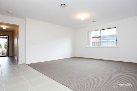Property photo of 5 Stafford View Derrimut VIC 3026