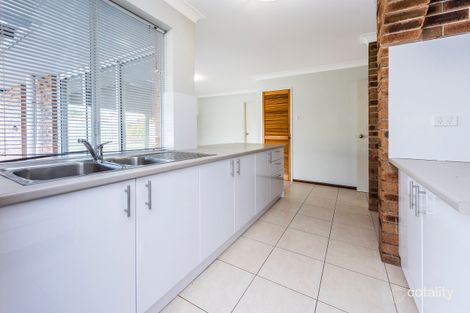 Property photo of 22 Linden Way Forrestfield WA 6058