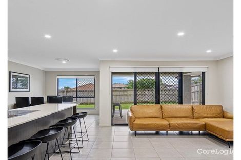 Property photo of 27 Bellinger Key Pacific Pines QLD 4211