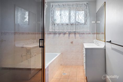 40 Timesweep Dr, St Clair, NSW 2759