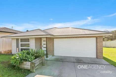 Property photo of 7 Alata Crescent South Nowra NSW 2541