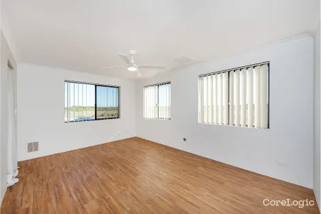 Property photo of 11 Antonio Circuit Port Kennedy WA 6172